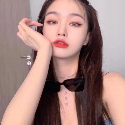 世故的女人